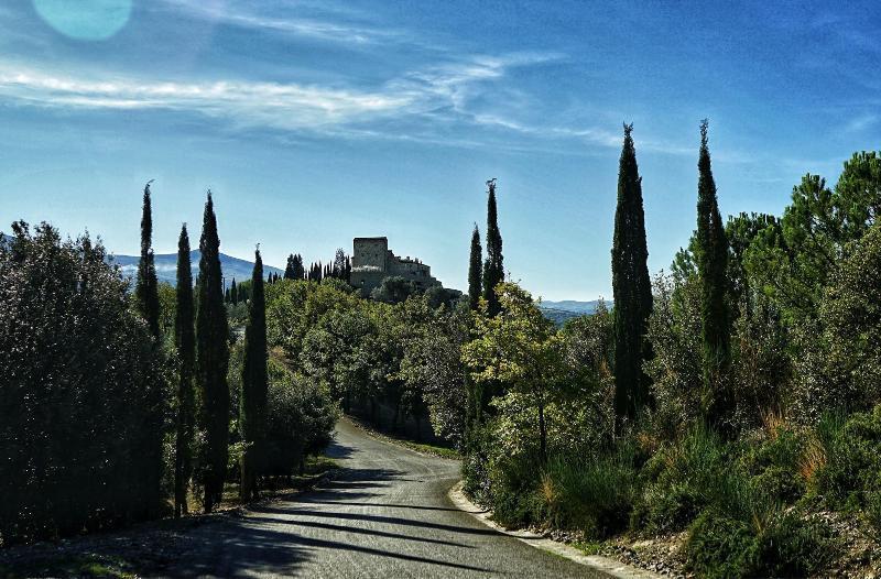 Castello Di Velona, Resort Thermal Spa & Winery Montalcino Luaran gambar